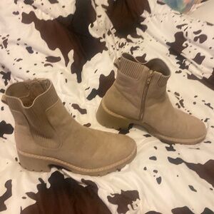 womens size 11 boots